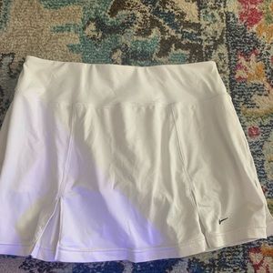 white nike tennis skirt